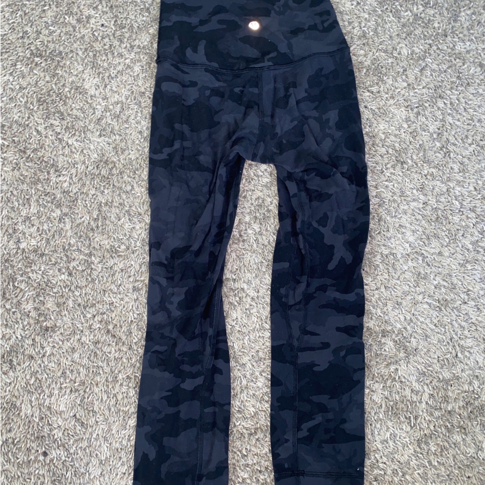 lululemon Align High-Rise Crop 23" Camo Leggings- Size 2
